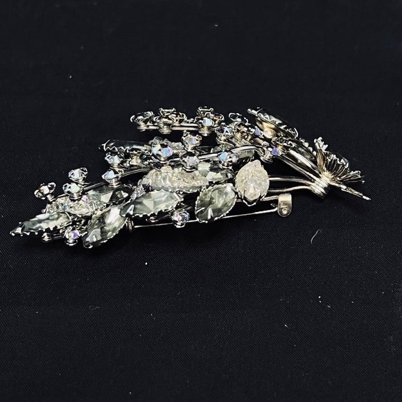 Judy Lee AB Rhinestone & Lava Glass Floral Brooch And Clip On Earrings (5134) - Picture 5 of 10